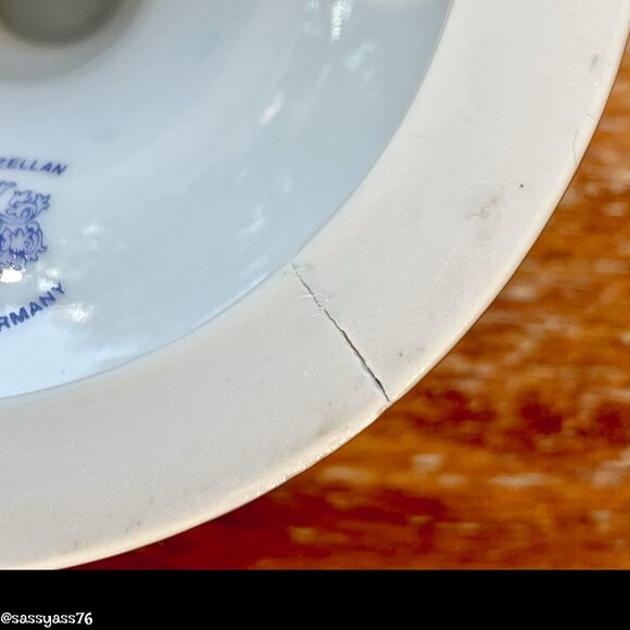 ▪️VTG▪️GEROLD-PORZELLAN▪️Pair Porcelain Gold Trim Holly Berry Candle Holders - Picture 8 of 8